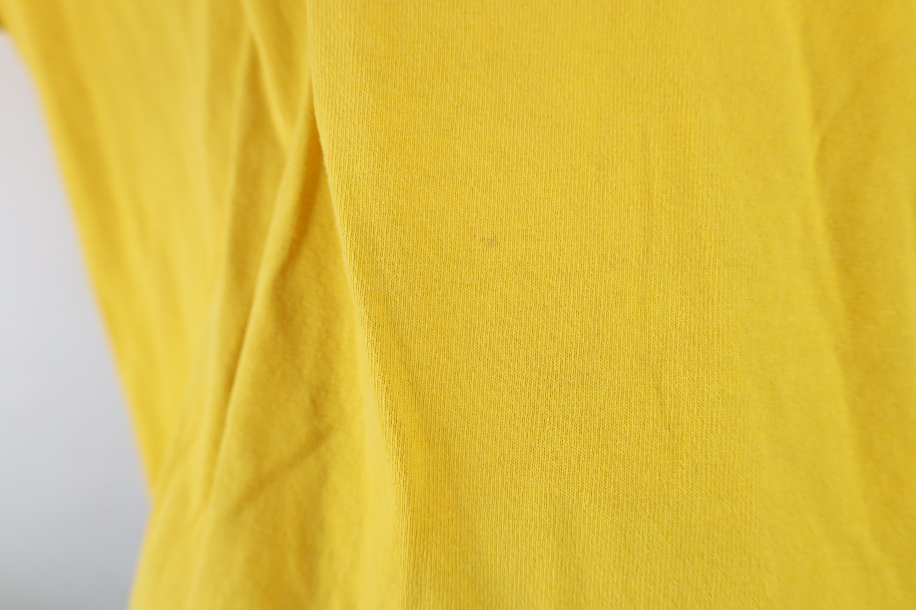 Carhartt Vintage Carhartt Spell Out Henley T-Shirt Cotton Yellow Size US M / EU 48-50 / 2 - 9 Thumbnail