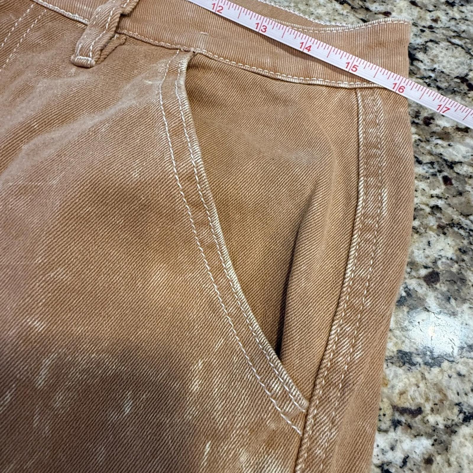 Fashion Nova Fashion Nova khaki tan cargo pants funky streetwear SZ 13 Size 30" / US 8 / IT 44 - 9 Thumbnail