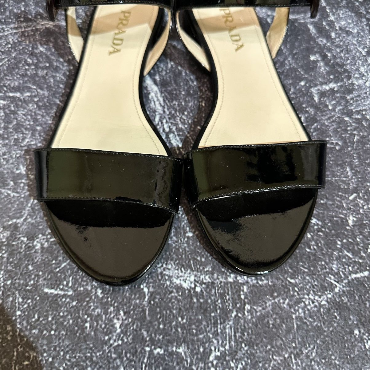 Prada PRADA Black women’s Patent Leather Sandals Size 37 Size US 7 / IT 37 - 8 Thumbnail