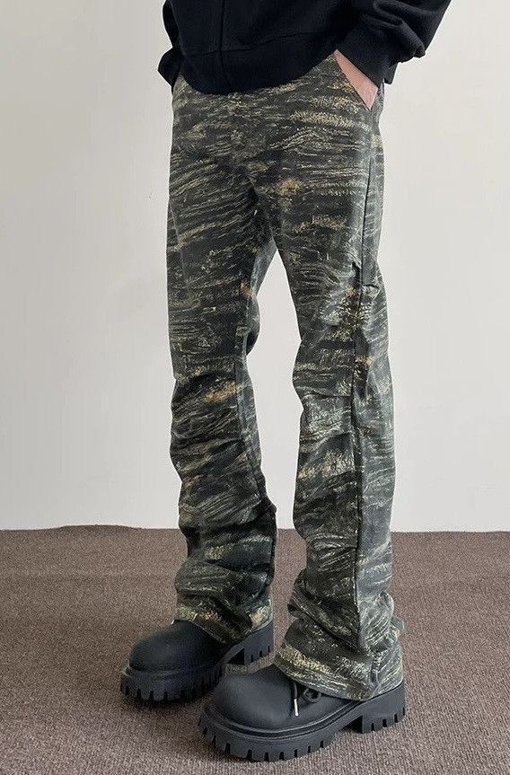 image of Vintage Retro Camo Faded Pleated Utility Grunge Flare Pants in Green, Men's (Size 33)