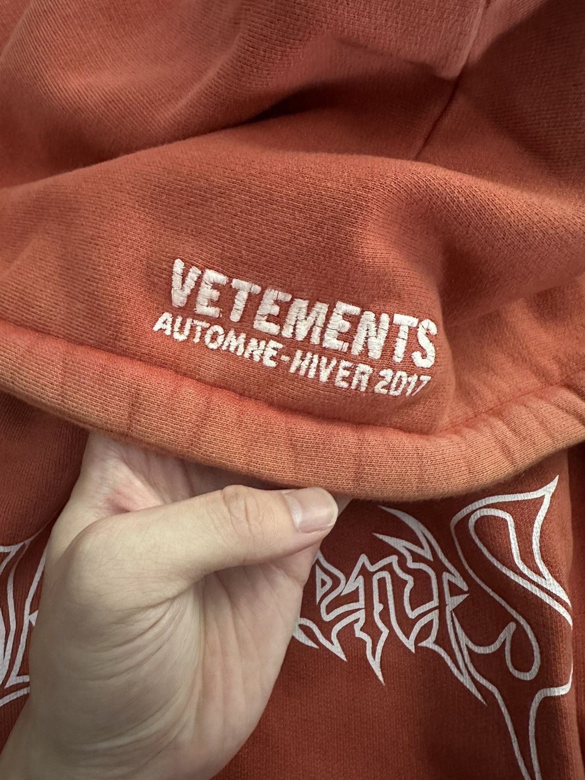 Vetements Size S Vetements Seoul Exclusive Hoodie Size US S / EU 44-46 / 1 - 2 Thumbnail