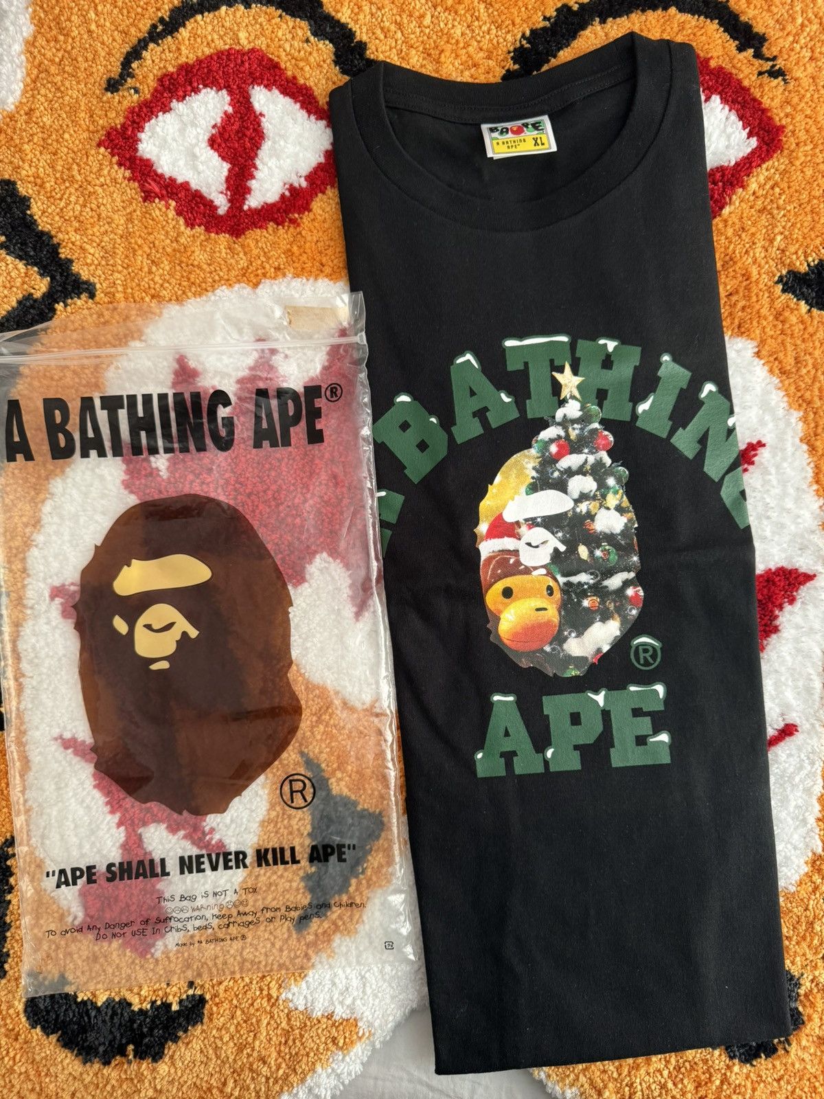 Bape Bape Christmas College Tee Black XL Size US XL / EU 56 / 4 - 1 Thumbnail