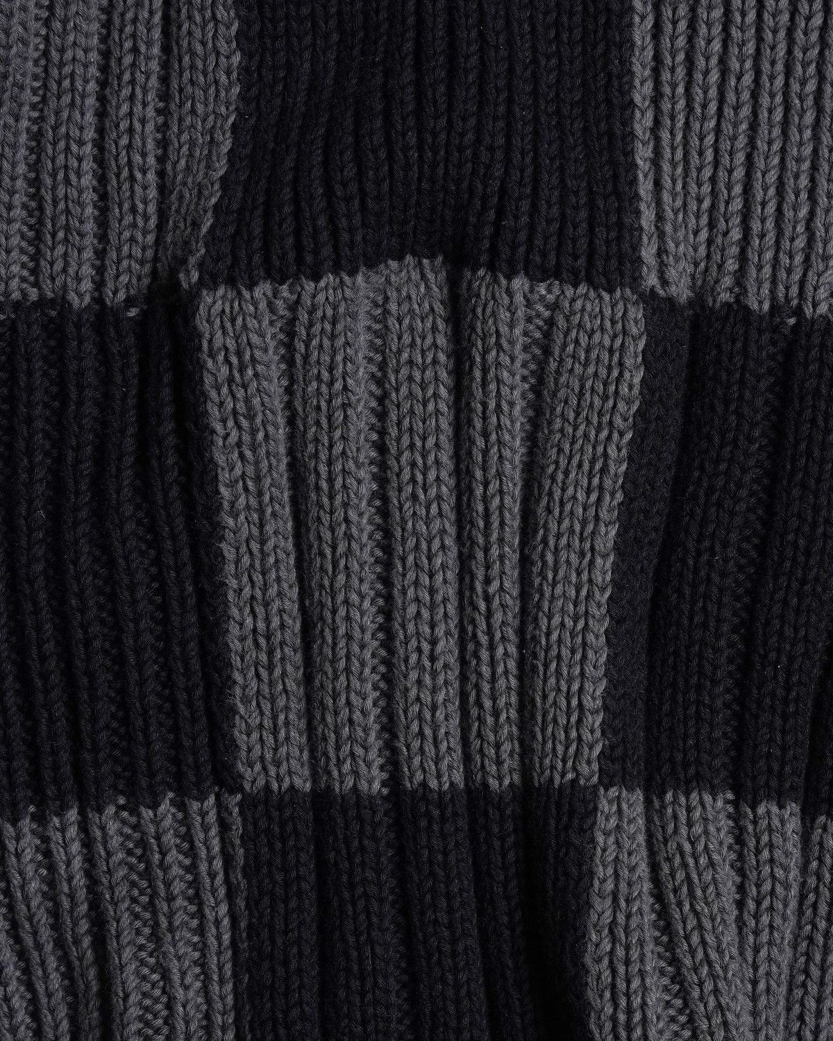 Balenciaga SS21 Checkered Oversized Knit Sweater Size US XS / EU 42 / 0 - 4 Thumbnail