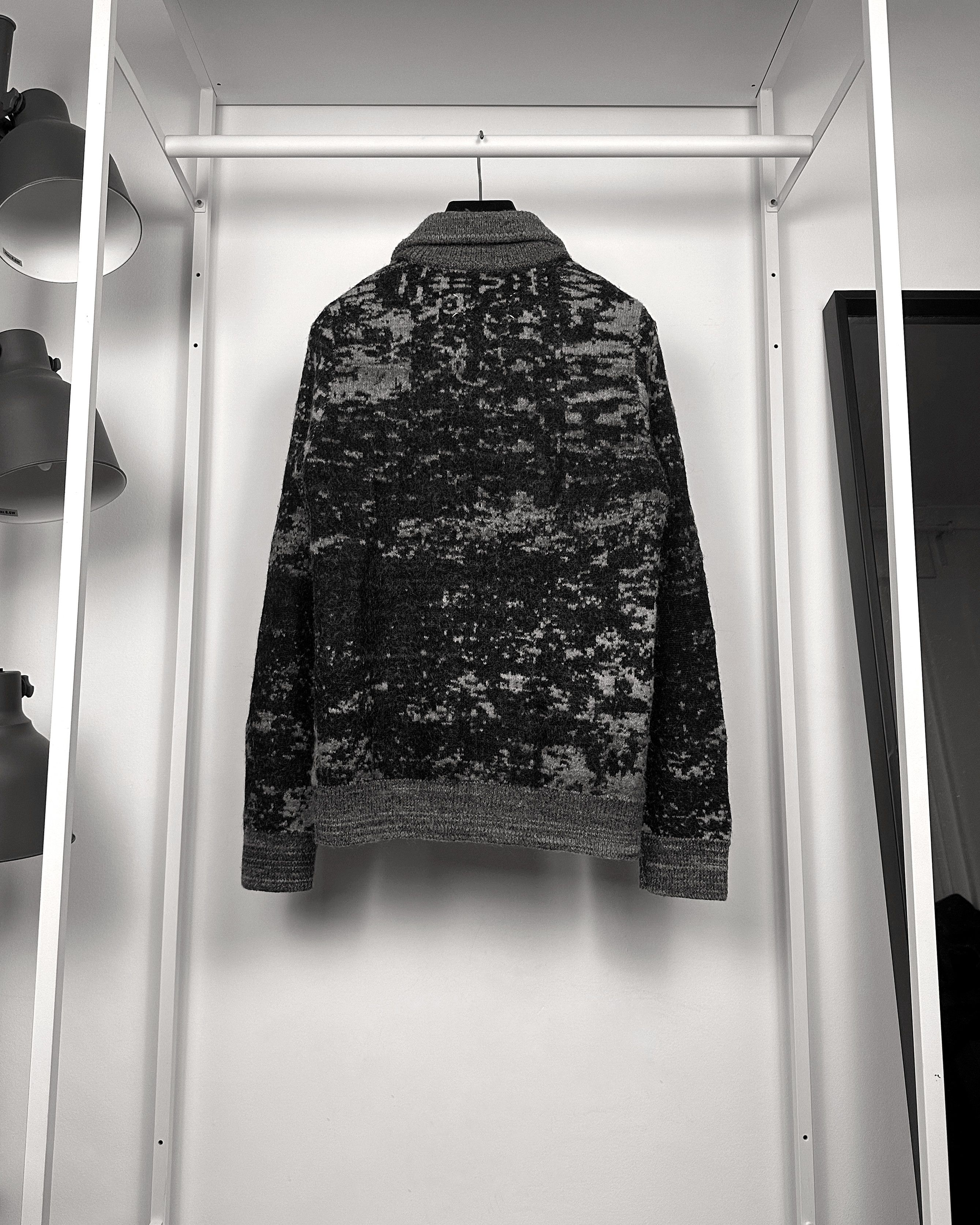 Maison Margiela Maison Margiela Snow Camo Mottled Turtleneck Cardigan Size US M / EU 48-50 / 2 - 2 Thumbnail