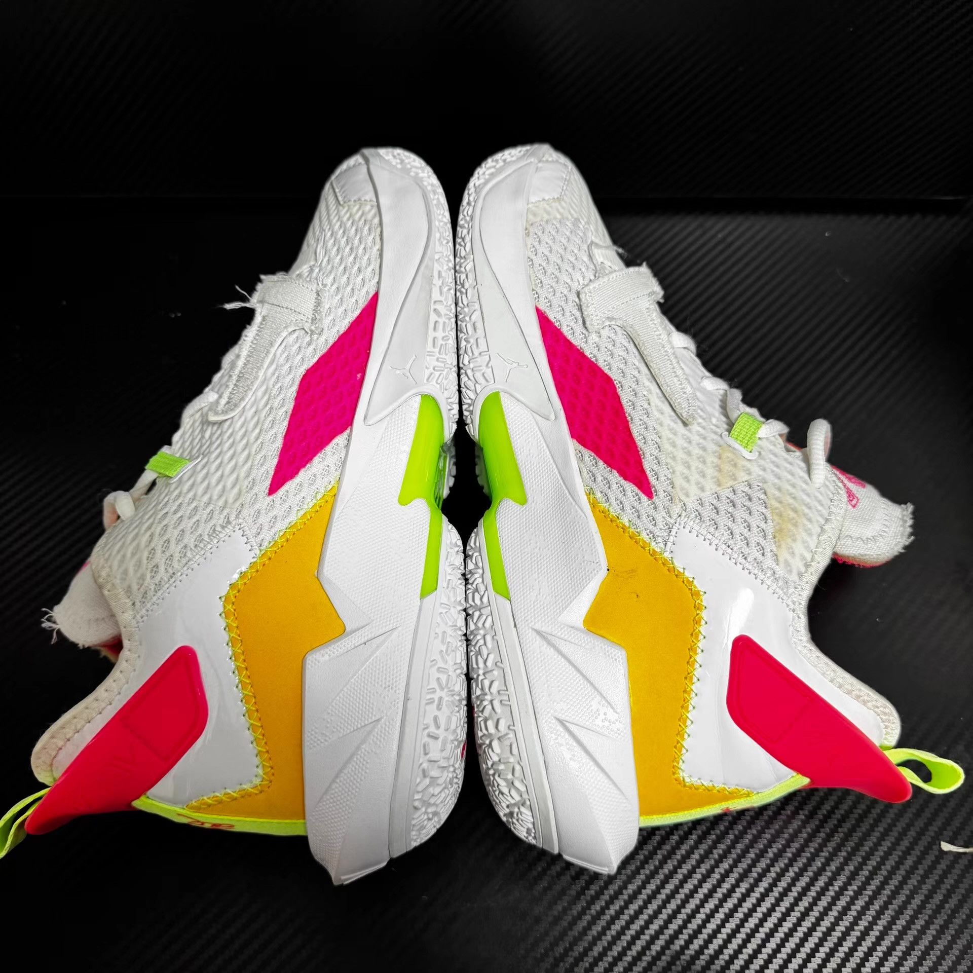 Nike Jordan Why Not Zer0.4 PF White, Yellow & Pink Colorway Q10 Size US 9.5 / EU 42-43 - 7 Thumbnail