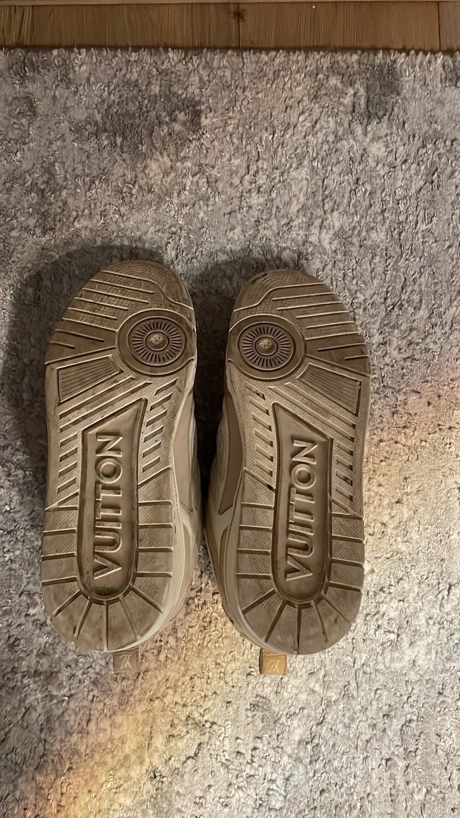 Louis Vuitton LOUIS VUITTON BEIGE SKATE LEATHER SNEAKER WITH BOX Size US 11.5 / EU 44-45 - 3 Thumbnail