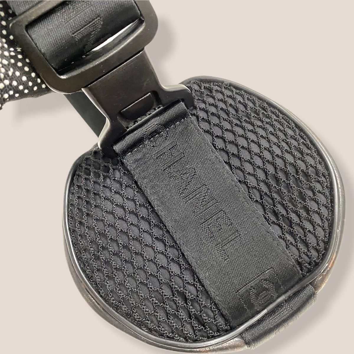 Chanel ‼️LASTDROP‼️AUTH. CHANEL BLACK PRINTED VINLY AND MESH CC SPORT Size ONE SIZE - 5 Thumbnail