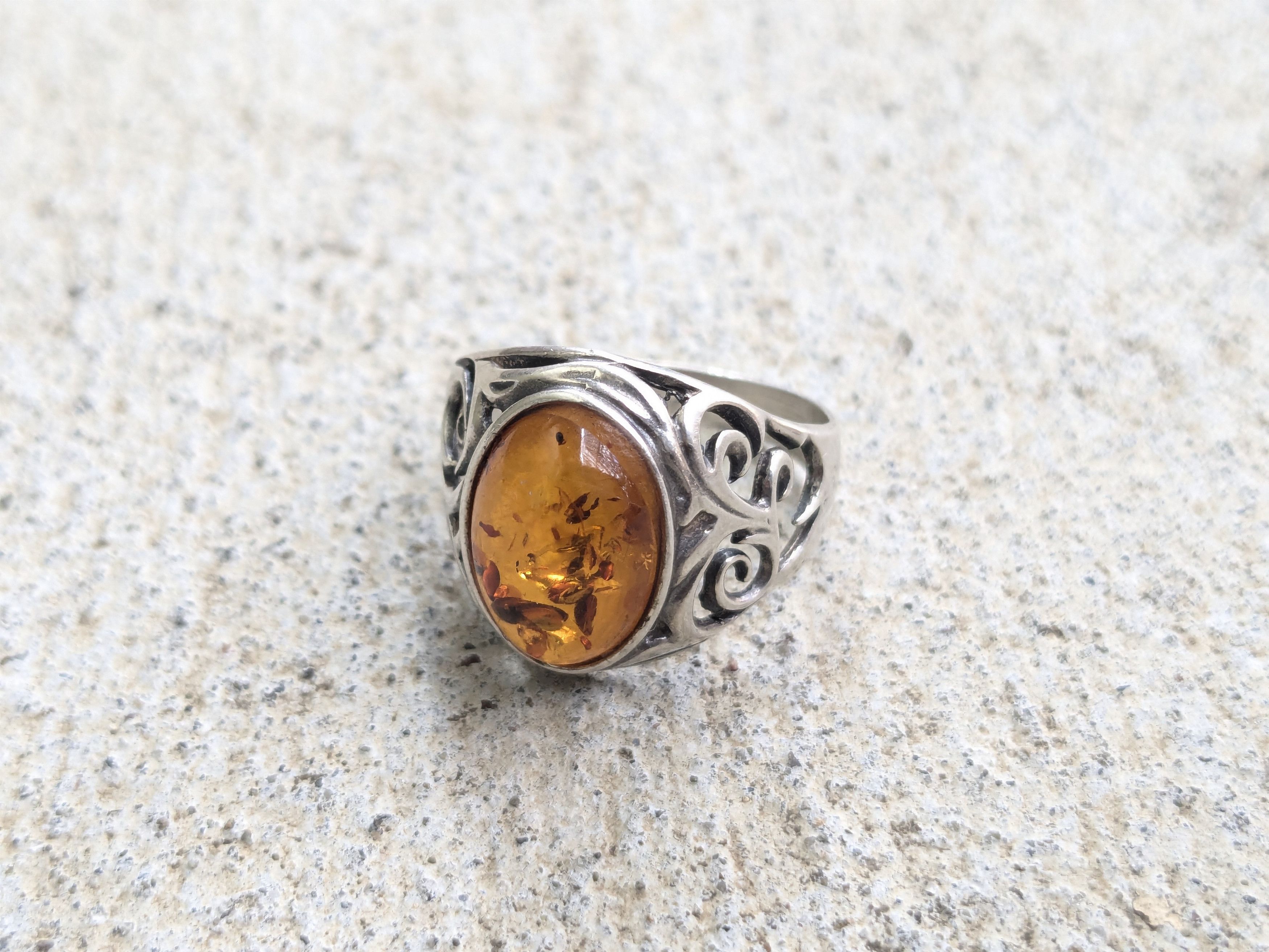 Jewelry × Sterling Silver Vintage Sterling Silver Ring Amber 8.75 Minimalist Oval Size ONE SIZE - 2 Thumbnail