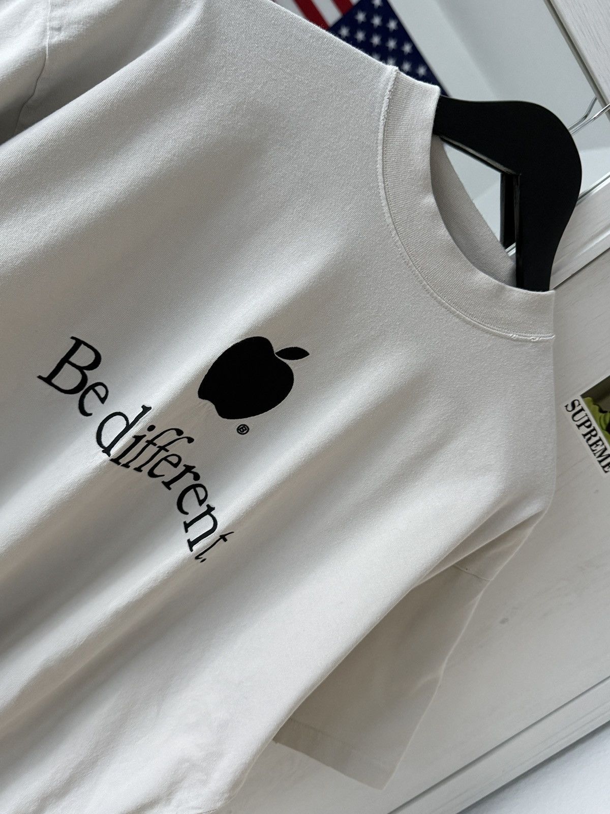Balenciaga Balenciaga Be Different T-Shirt Size US S / EU 44-46 / 1 - 5 Thumbnail