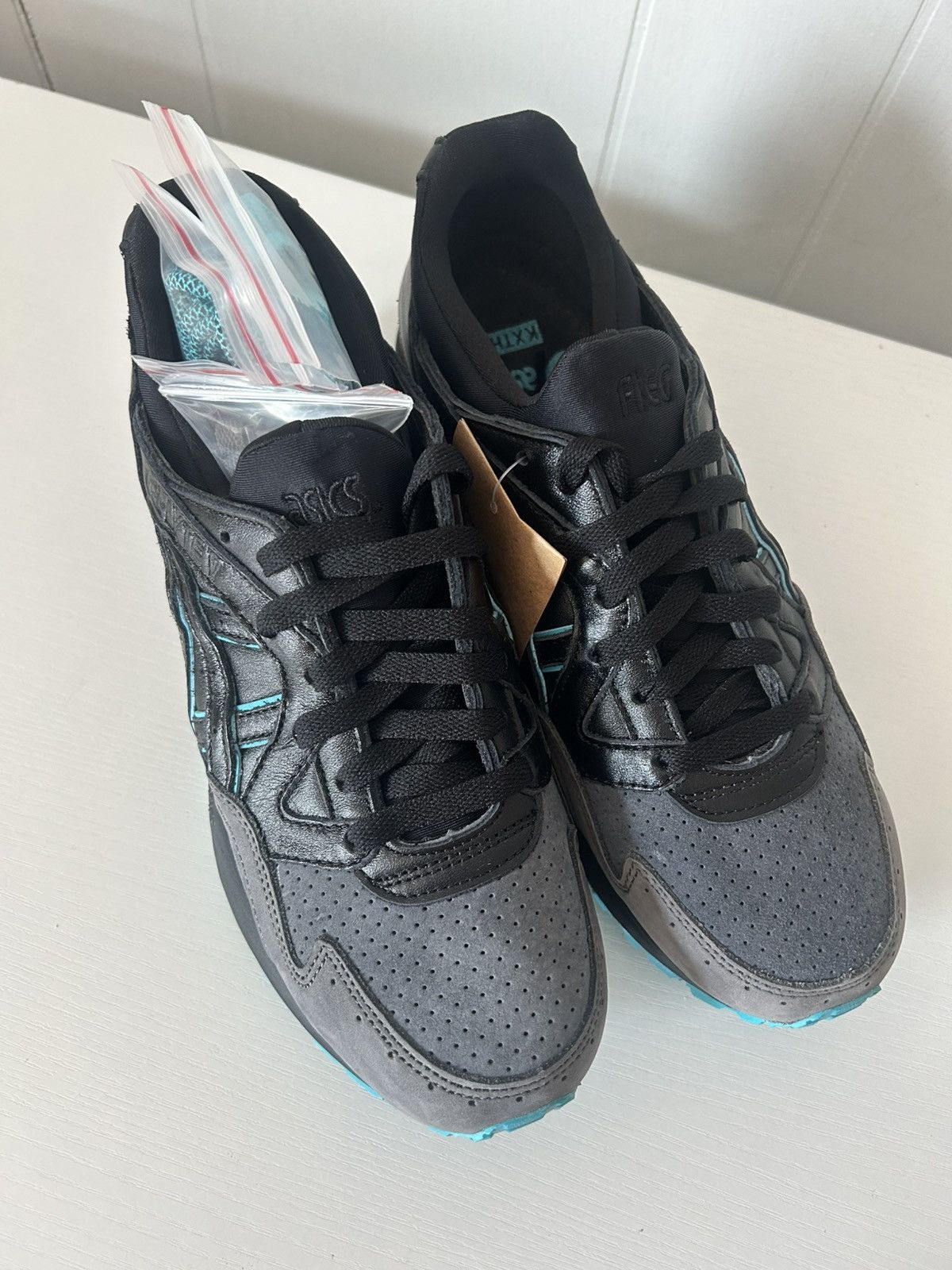 Asics × Kith Kith x ASICS Gel-Lyte V Leatherback Size US 8.5 / EU 41-42 - 5 Thumbnail
