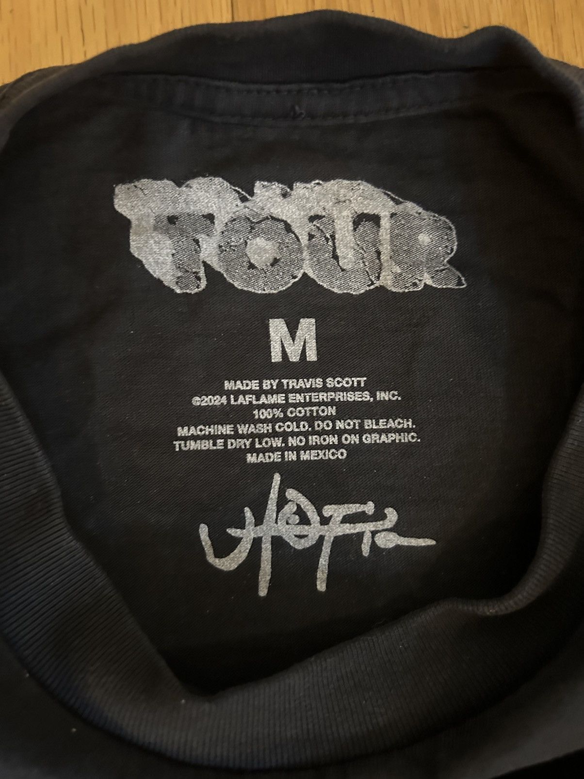 Travis Scott Travis Scott Circus Maximus Utopia tour tee Size US M / EU 48-50 / 2 - 3 Thumbnail