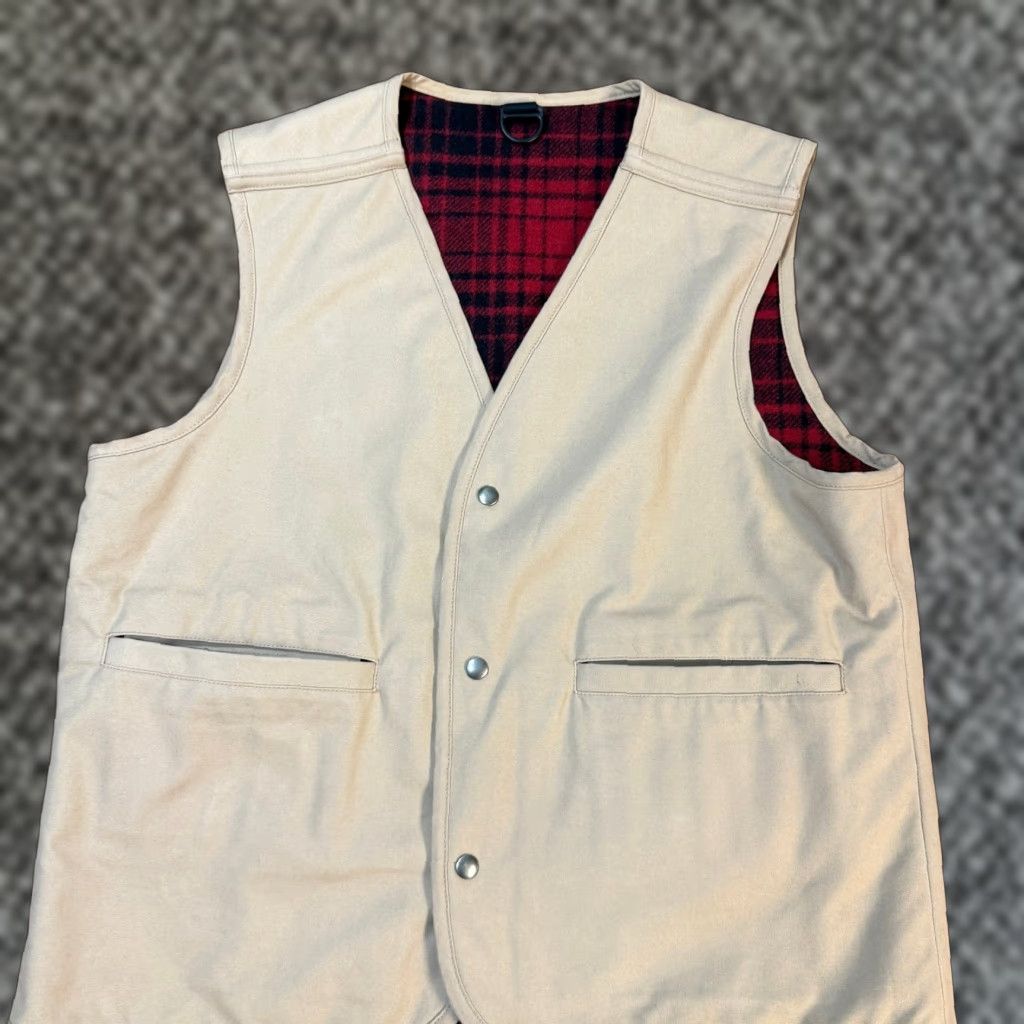 Pendleton VINTAGE Pendleton Mens Vest Canvas Wool Plaid Lined Snap Outdoor M13 Beige 46 Chest Wool Lining Winter Short Collar Snap Men Vest Mens Size US M / EU 48-50 / 2 - 1 Thumbnail