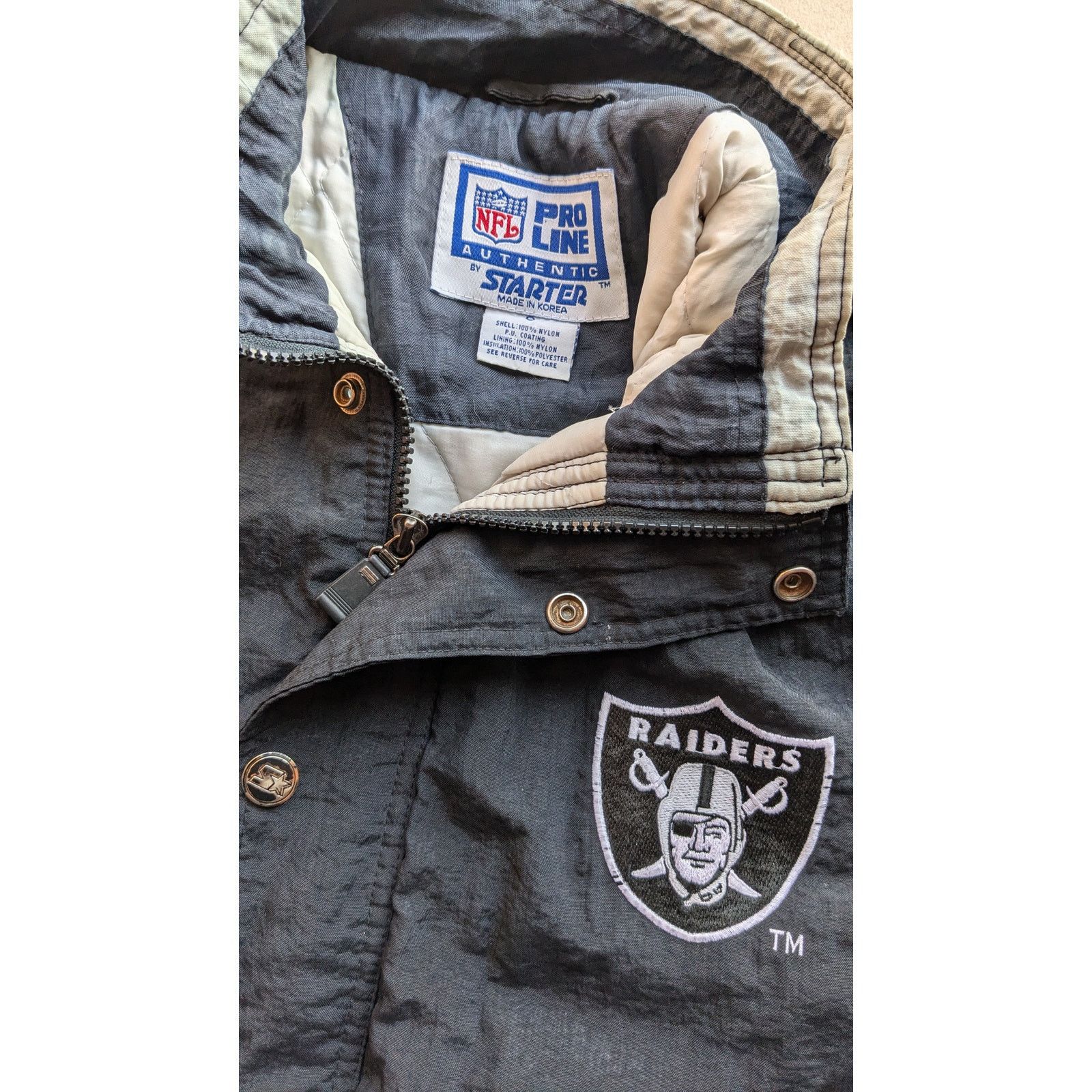 NFL × Starter Oakland Raiders Vegas 90s puffer SPLIT S blk NFL Pro vtg Size US S / EU 44-46 / 1 - 5 Thumbnail
