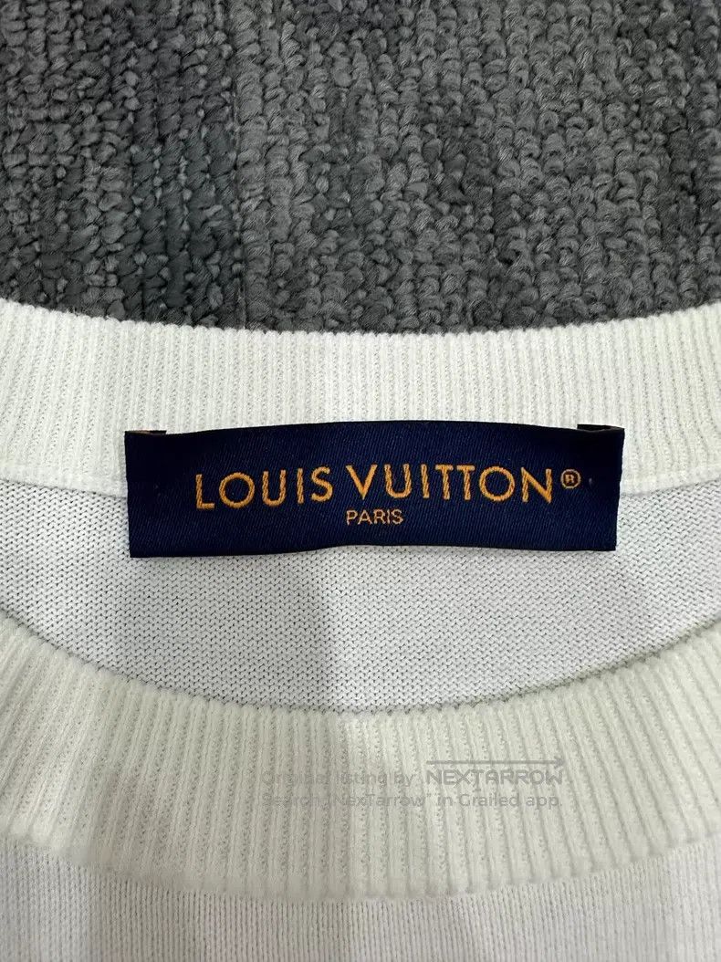 Louis Vuitton Louis Vuitton Flower embroidered short sleeve Size US S / EU 44-46 / 1 - 4 Thumbnail