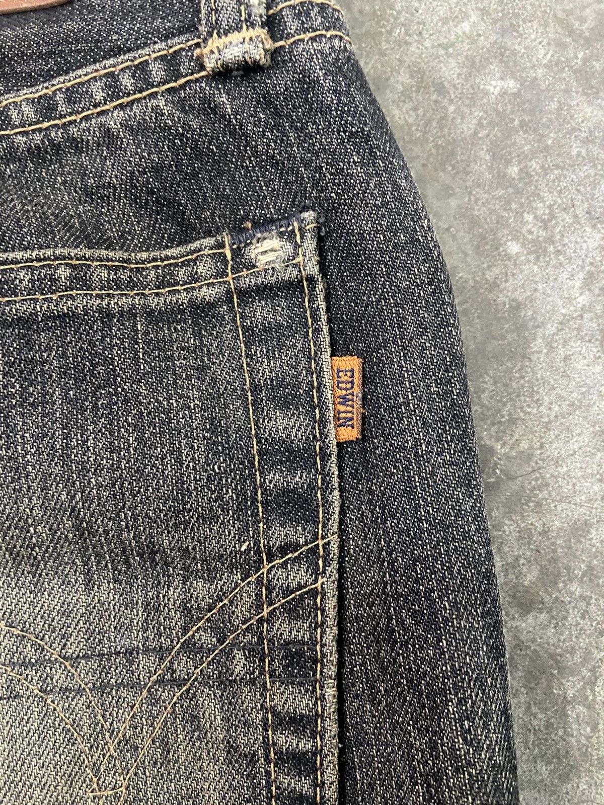 Edwin × Japanese Brand Edwin 505 LowRize Fly Button Distressed Denim Size US 30 / EU 46 - 17 Thumbnail