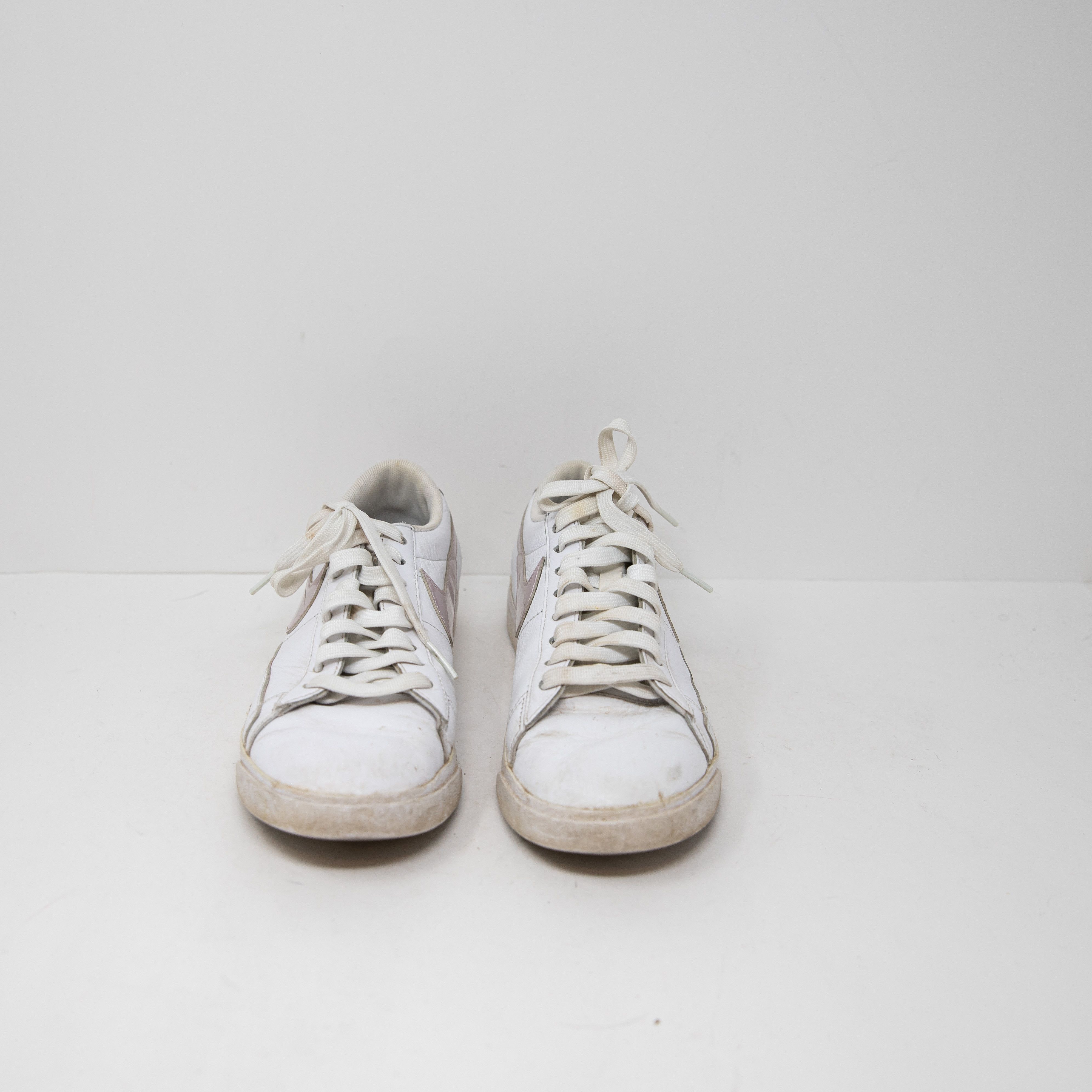 Nike Nike Women's AA3961-105 LE Trainer Blazer Low Size US 8 / IT 38 - 2 Thumbnail