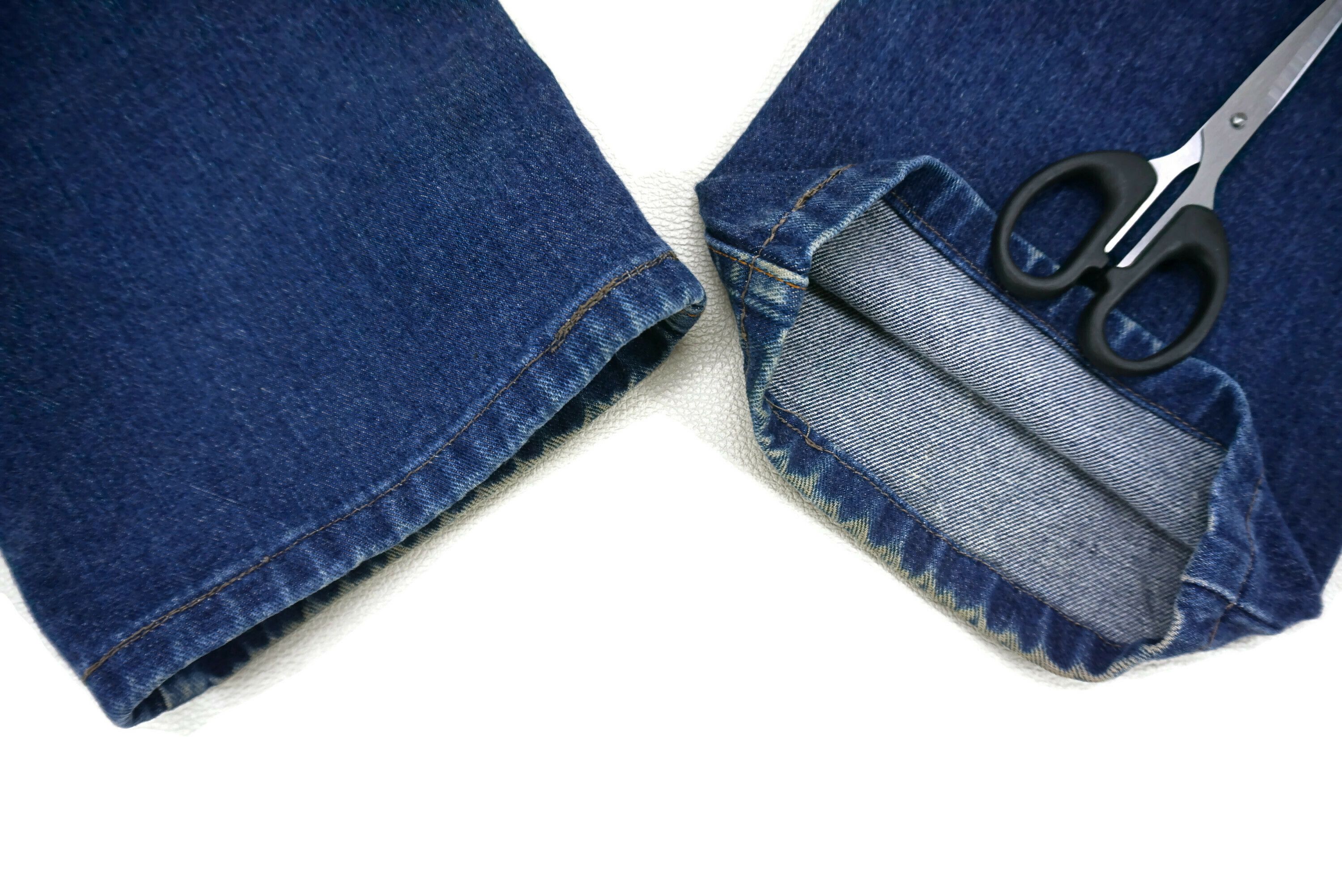 Levi's Vintage Levi's 517-02 Jeans W25 L26.5 Bootcut Cropped Denim Size 25" / US 0 / IT 36 - 13 Thumbnail