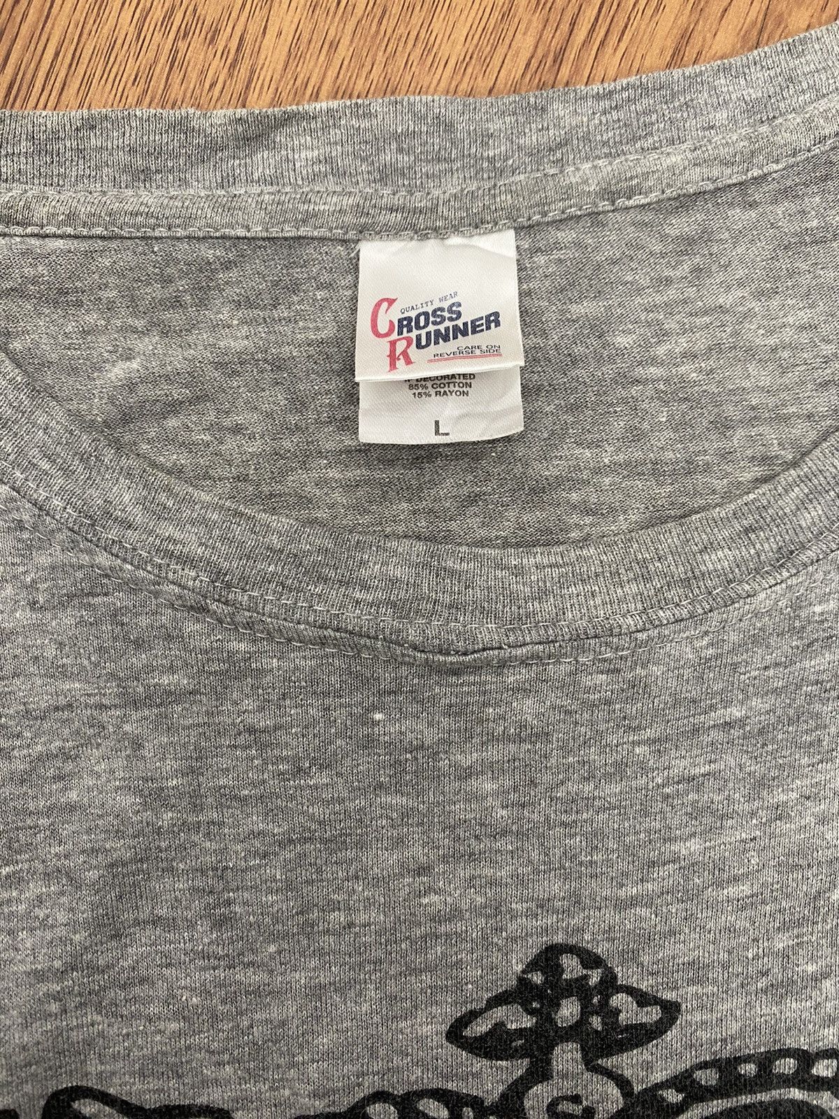 Anime × Vintage Attack on titan "mikasa & sasha" t-shirt Size US L / EU 52-54 / 3 - 3 Thumbnail