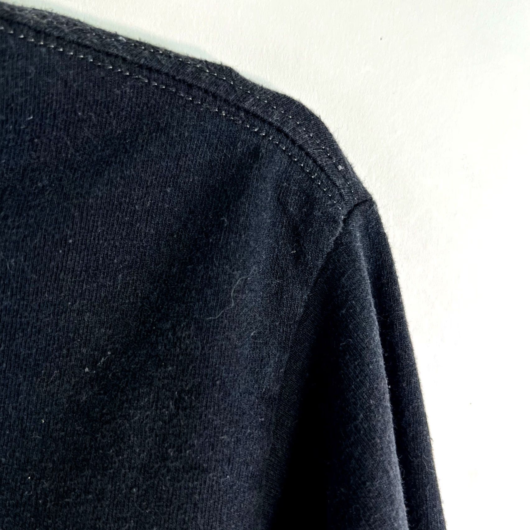 Patagonia Patagonia Long Sleeve T-Shirt Adult S Black Logo Regular Fit Cotton Knit Outdoor Mens Retro 2010s Size US S / EU 44-46 / 1 - 3 Thumbnail