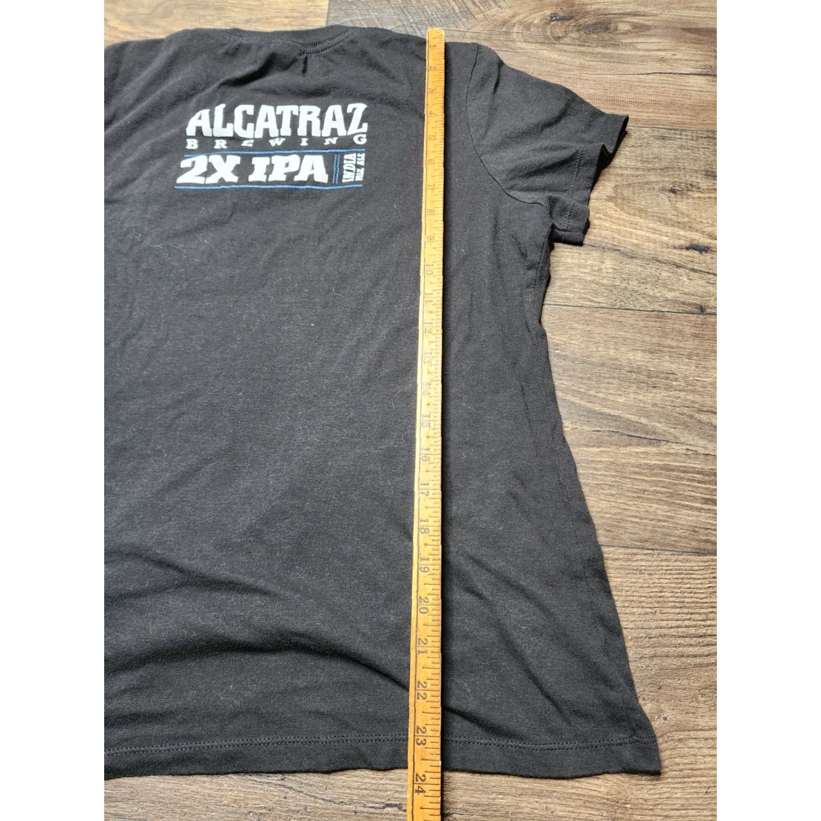 Doublet Womens L Alcatraz Brewing Co. Why Escape T Shirt Black V-Neck Short Sleeve Double-Sided IPA Beer Promo Size L / US 10 / IT 46 - 3 Thumbnail