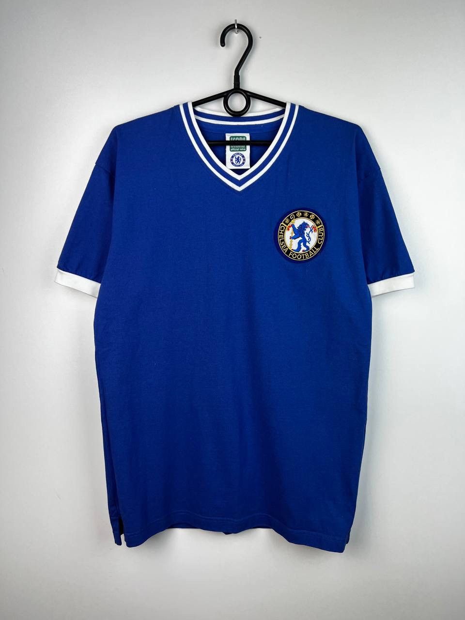 Vintage Chelsea Official Retro football t-shirts size M Size US M / EU 48-50 / 2 - 1 Thumbnail