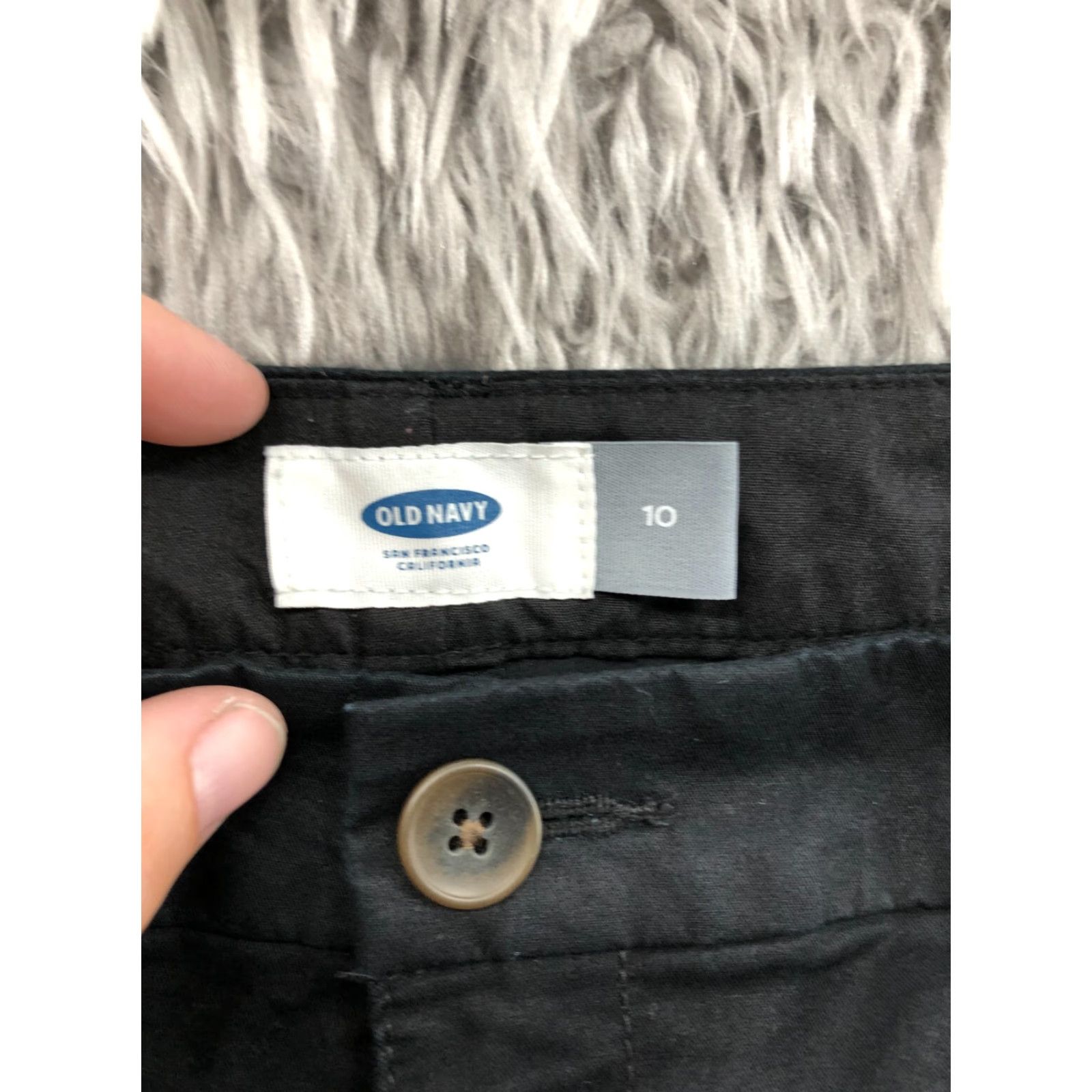 Old Navy Old Navy Womens Chino Shorts Size 10 Mid Rise Dark Wash Black Size 32" / US 10 / IT 46 - 6 Thumbnail