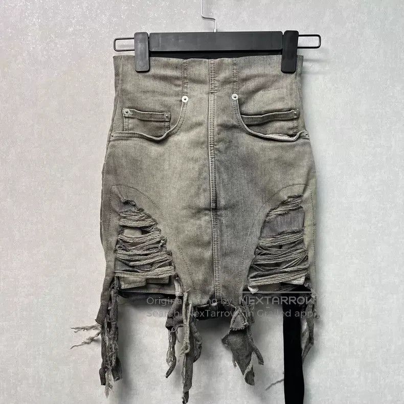 Rick Owens Rick Owens size S Distressed Fringe Shorts Size US 27 - 2 Thumbnail