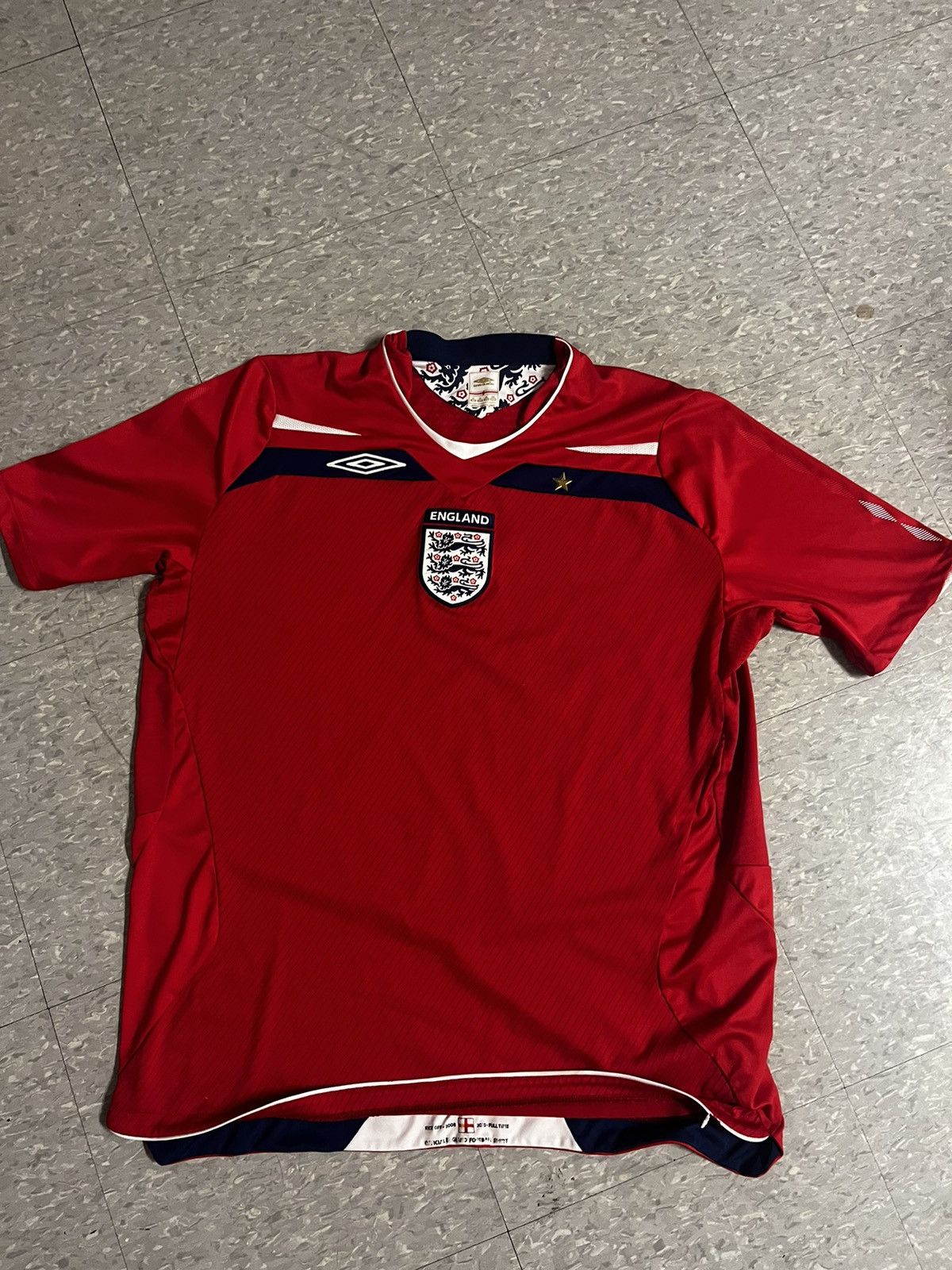 Umbro Umbro England Jersey Size US L / EU 52-54 / 3 - 1 Thumbnail