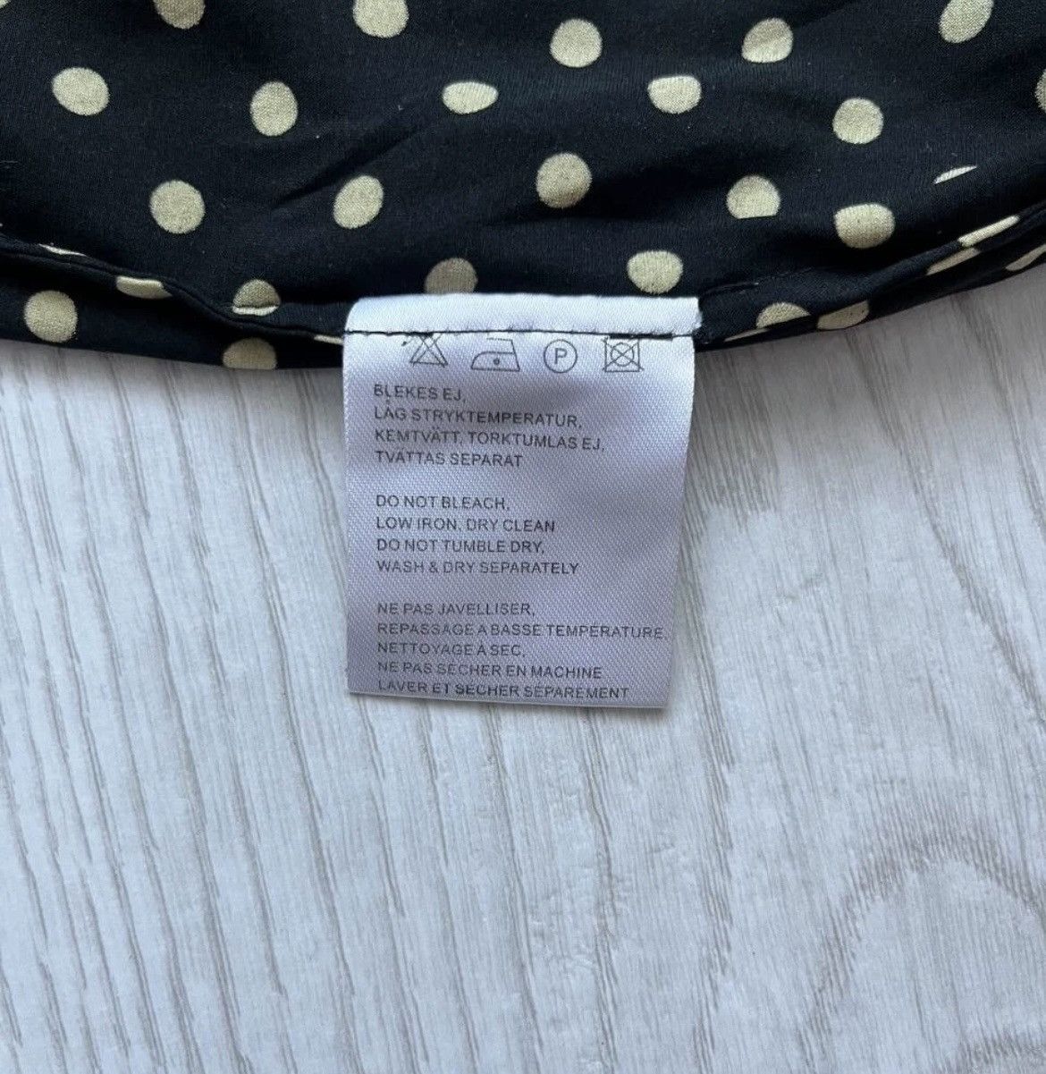 Acne Studios Acne Studios “Allowed Dots” Silk Shirt – Size 38 (US S/M) Size M / US 6-8 / IT 42-44 - 12 Thumbnail