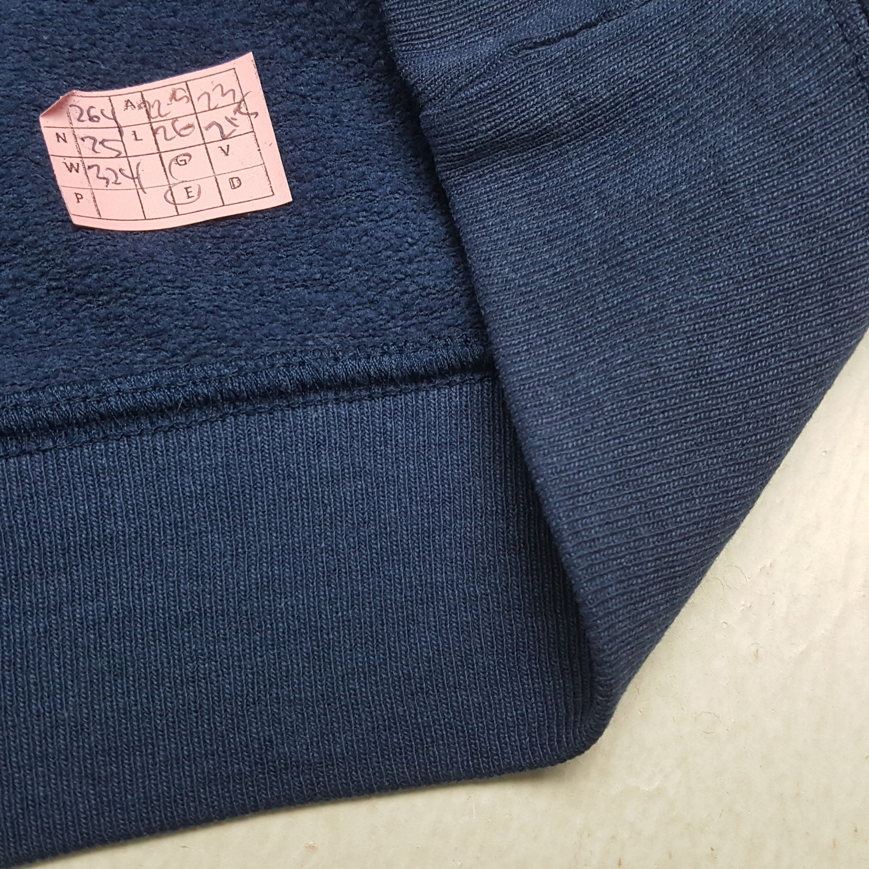 Sessions × Vintage SESSIONS Center Design Streetwear Style Vintage Sweatshirt Size US M / EU 48-50 / 2 - 6 Thumbnail