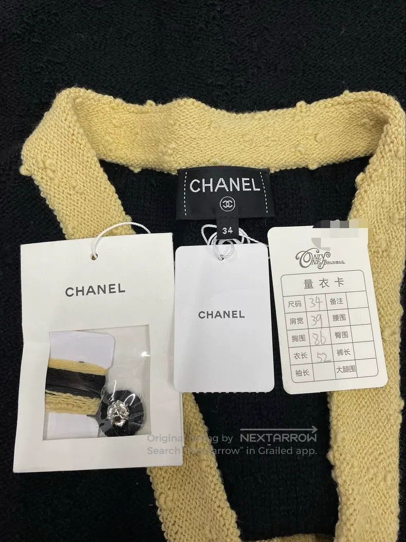 Chanel Chanel 24K black and gold knitted vest Size XXS / US 00 / IT 34 - 4 Thumbnail