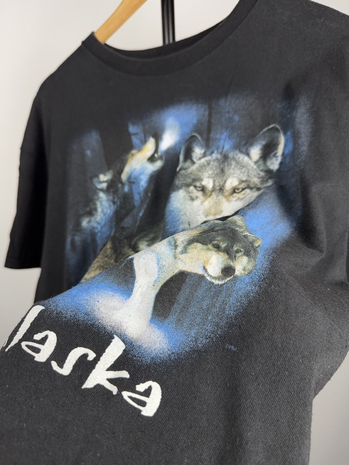 Vintage 00s Y2K Wolf Graphic Tee Alaska USA Nature Print Black Size US XL / EU 56 / 4 - 7 Thumbnail