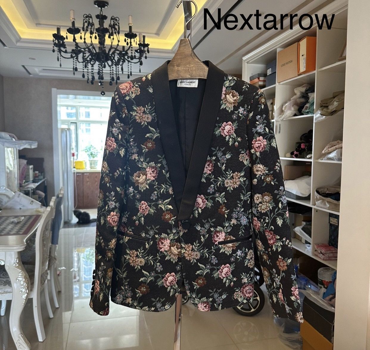 Saint Laurent Paris Saint Laurent flowers suit shirt 2409-Nextarrow Size S / US 4 / IT 40 - 1 Thumbnail