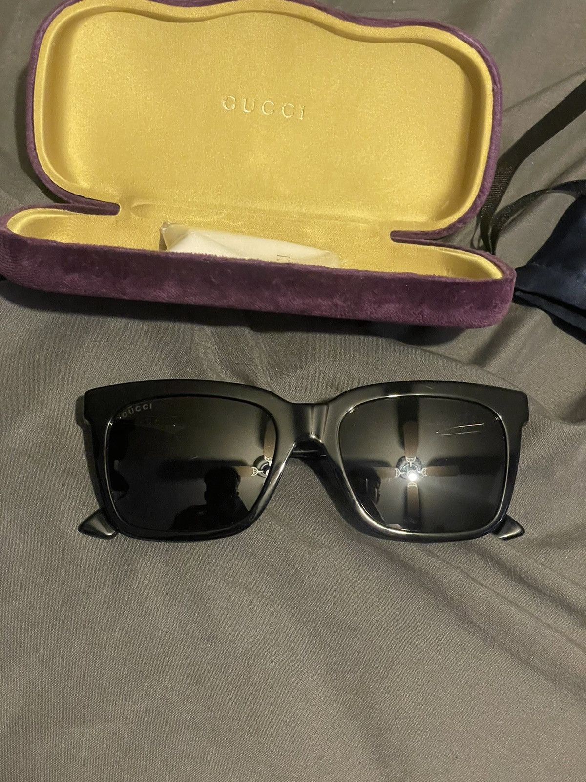 Gucci Square Sunglasses/Shades