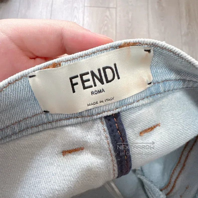 Fendi Fendi Kaiser Lagerfeld Logo Jeans Size 27" / US 4 / IT 40 - 8 Thumbnail