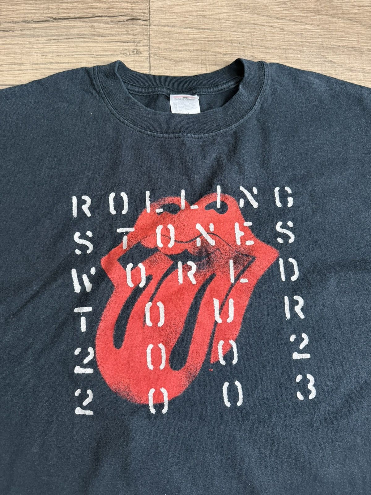 Vintage Vintage 2003 Rolling Stone Faded Black Band T-shirt XXL Size US XXL / EU 58 / 5 - 5 Thumbnail