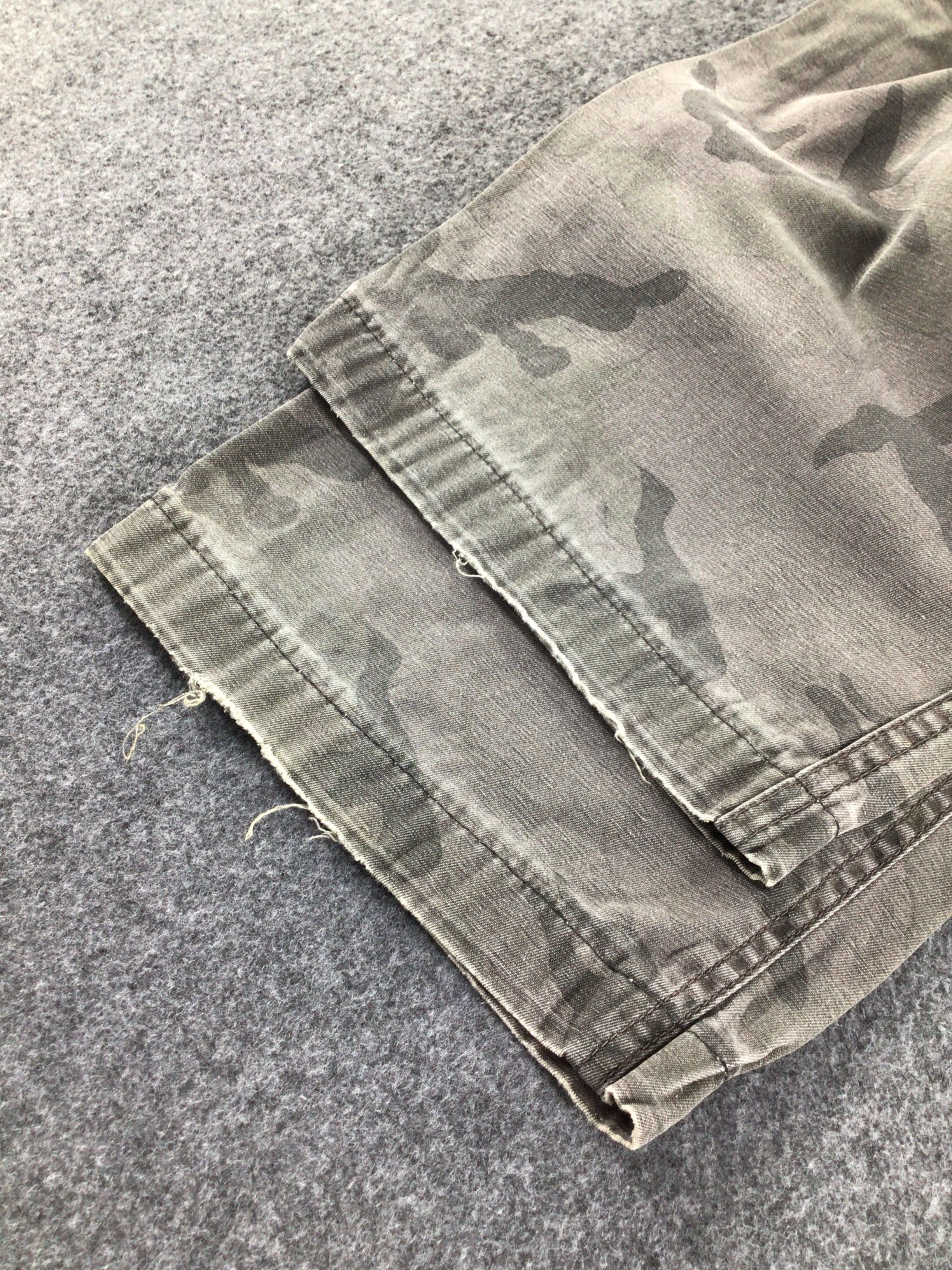 Japanese Brand Japanese Camo Multi Pocket Cargo Pant-J139 Size US 33 - 5 Thumbnail