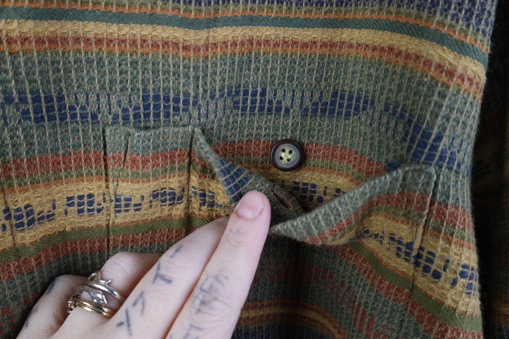 Vintage Vintage 90s The Territory Ahead Rainbow Weave Button Shirt Size US M / EU 48-50 / 2 - 5 Thumbnail