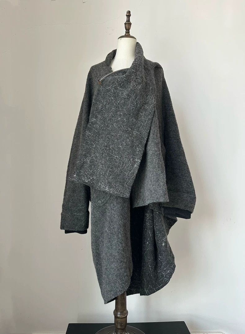 Vivienne Westwood Vivienne Westwood overcoat Size M / US 6-8 / IT 42-44 - 1 Thumbnail