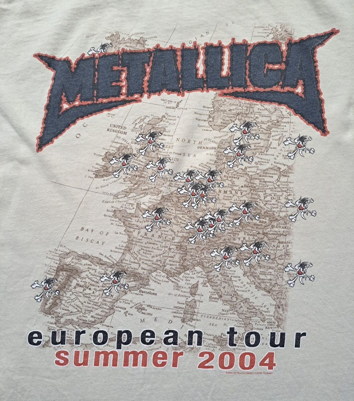 Band Tees METALLICA x Vintage Tour T-Shirt 2004 Size US XL / EU 56 / 4 - 4 Thumbnail