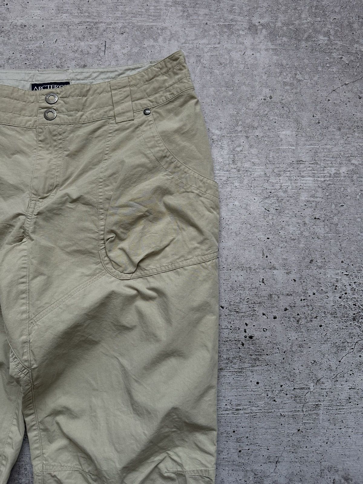 Women's Arc`teryx Vintage Cargo Pants
