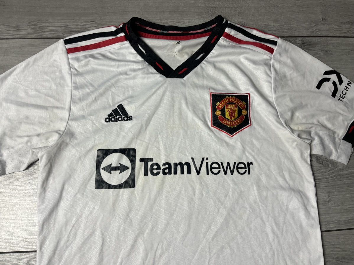 Adidas Manchester United Jersey Away 2022 2023 Adidas Soccer Shirt Size US M / EU 48-50 / 2 - 3 Thumbnail