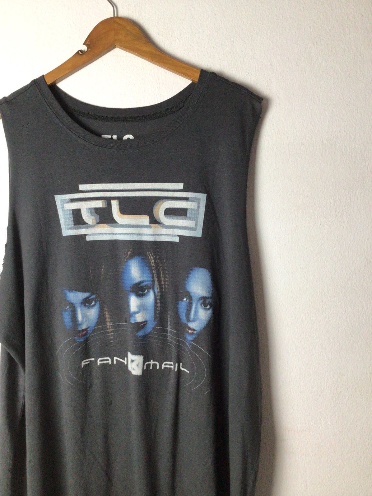 TLC World tour 2000 reprint official 2022