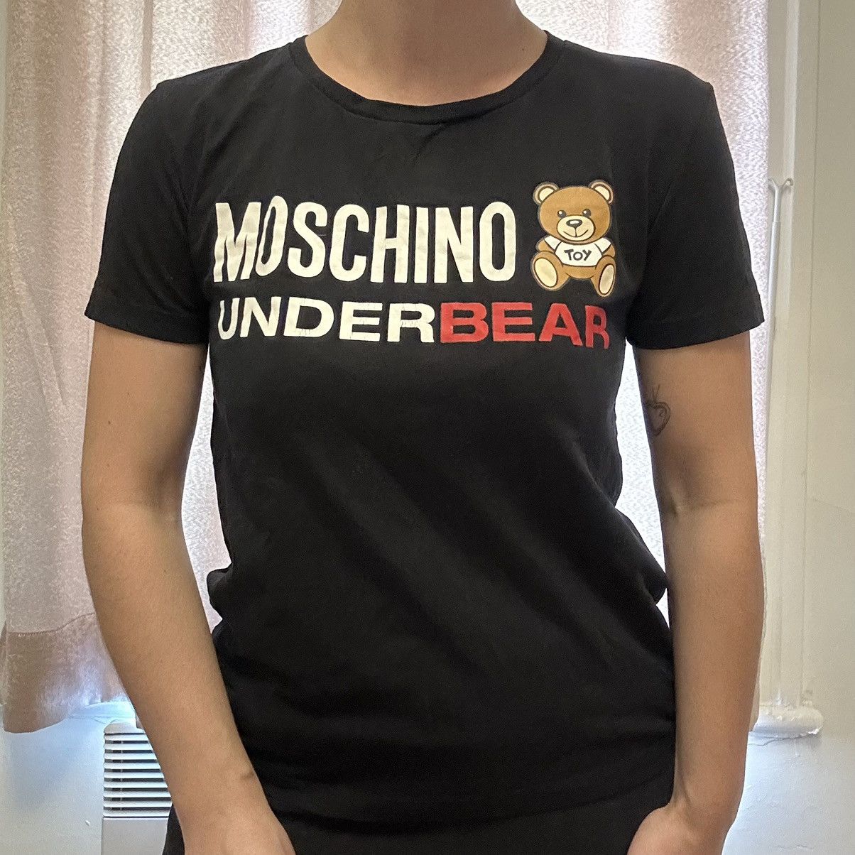 Moschino Moschino Underbear T-shirt Size XS / US 0-2 / IT 36-38 - 1 Thumbnail