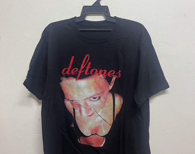 Gildan deftones t-shirt Size US L / EU 52-54 / 3 - 1 Preview