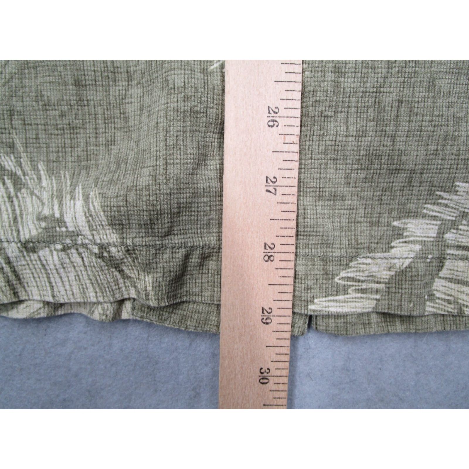 Tommy Bahama Vintage Tommy Bahama Men's Shirt Large Green Floral Short Sleeve Silk Hawaiian Casual Size US L / EU 52-54 / 3 - 7 Thumbnail