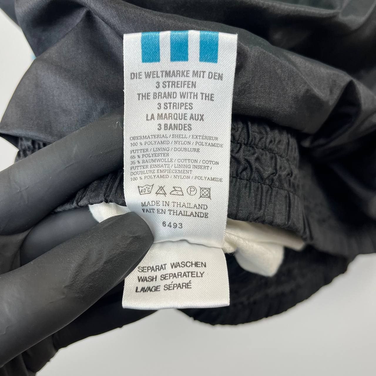 Adidas Adidas Vintage 90s Trefoil Windbreaker Track Jacket M Size US M / EU 48-50 / 2 - 4 Thumbnail