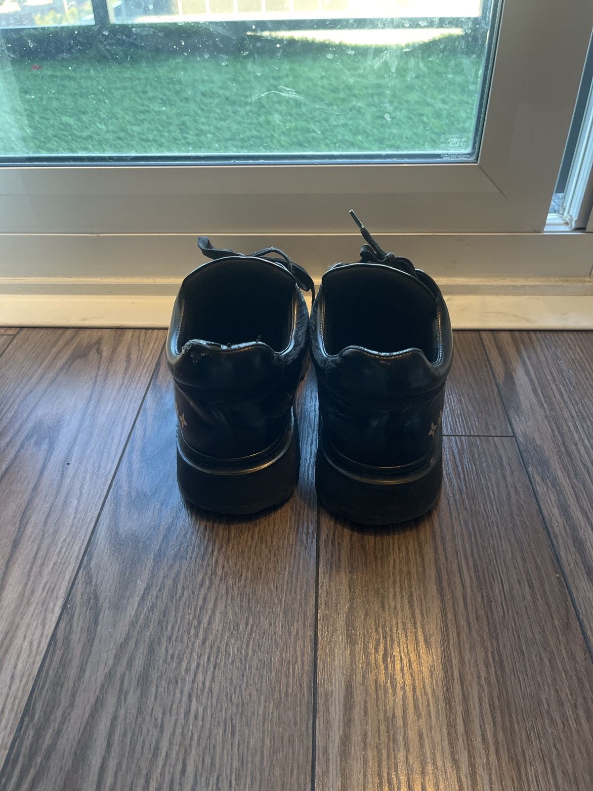 Louis Vuitton Louis Vuitton Leather Sneakers Size US 9 / EU 42 - 4 Thumbnail