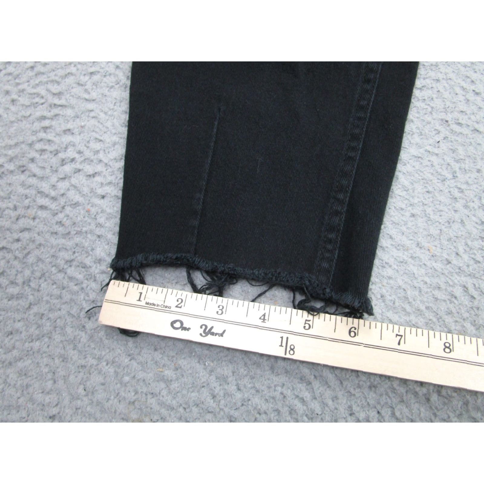 H&M H&M Divided Jeans 10 Black Stretch Tapered Raw Frayed Hem Denim Womens Size 32" / US 10 / IT 46 - 3 Thumbnail