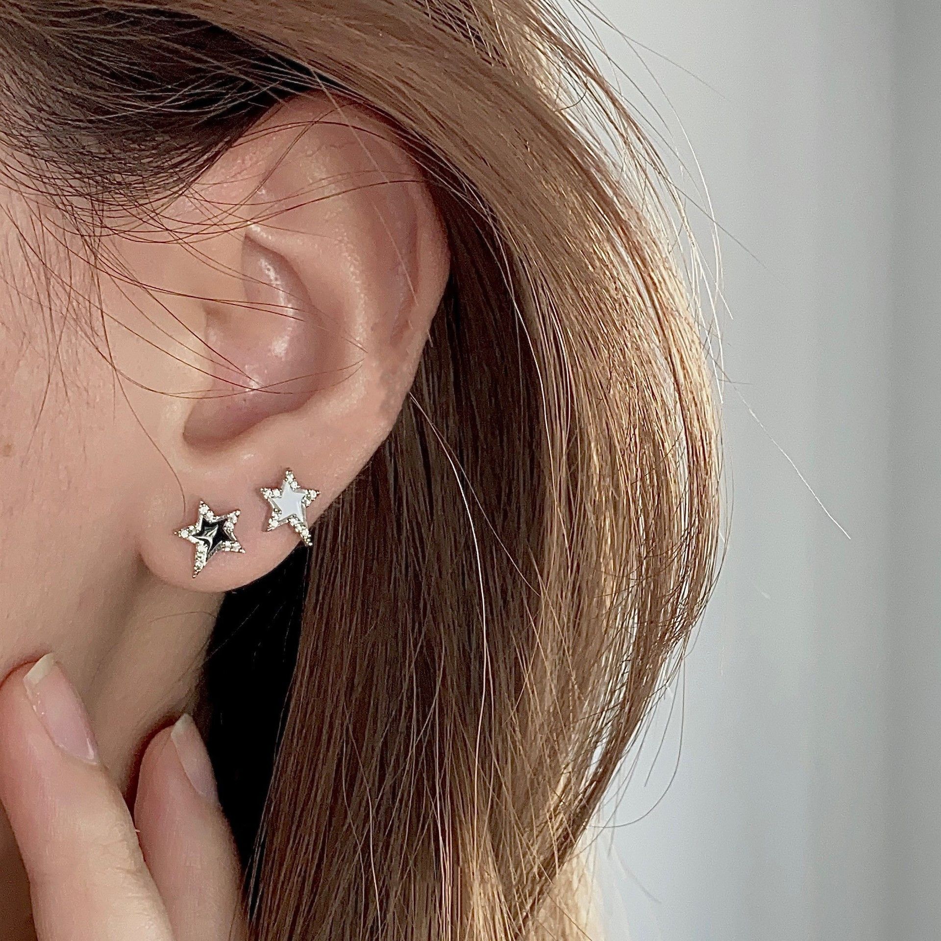Jewelry × Sterling Silver Star Crazy Earrings One Pairs Chrome Jewelry Size ONE SIZE - 1 Thumbnail